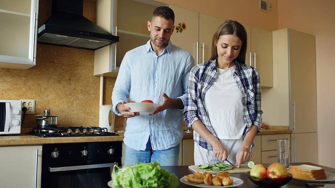 Balanced meal planning and nutrition education
